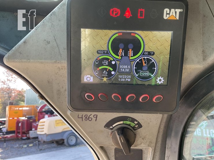 2018-caterpillar-272d2-xhp-image-18