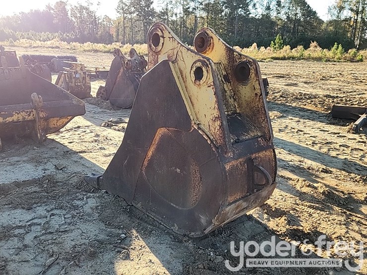 30"-bucket-3-1/2"-pin-to-suit-excavator-image-4