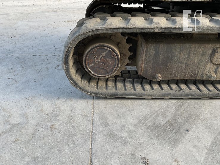 2008-bobcat-331-image-13