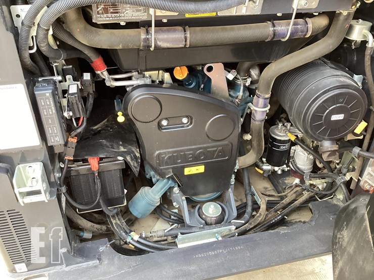 2024-kubota-svl75-3-image-13