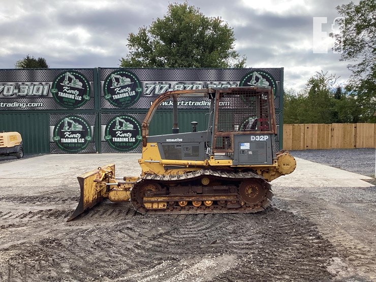 1997-komatsu-d32p-1-image-1