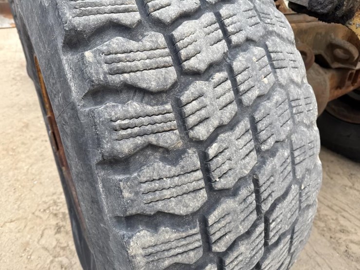 1988-caterpillar-936e-image-66