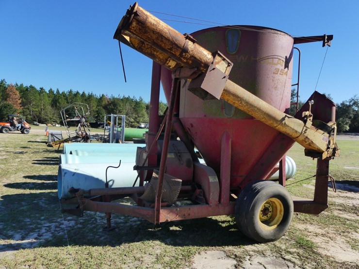 new-holland-354-image-1