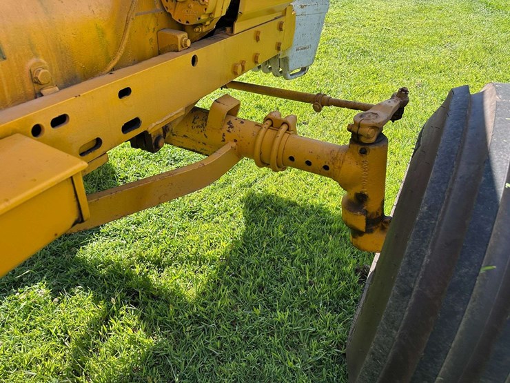 minneapolis-moline-g1355-image-61