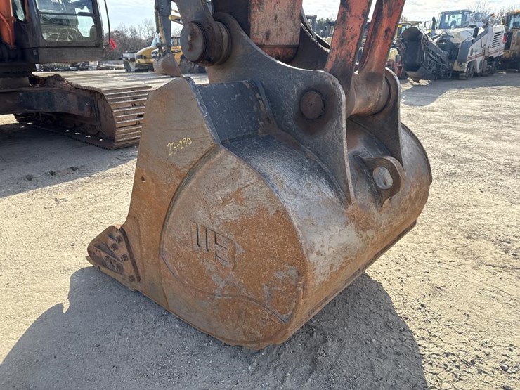 #1882-•-2012-hitachi-350lc-excavator-image-12