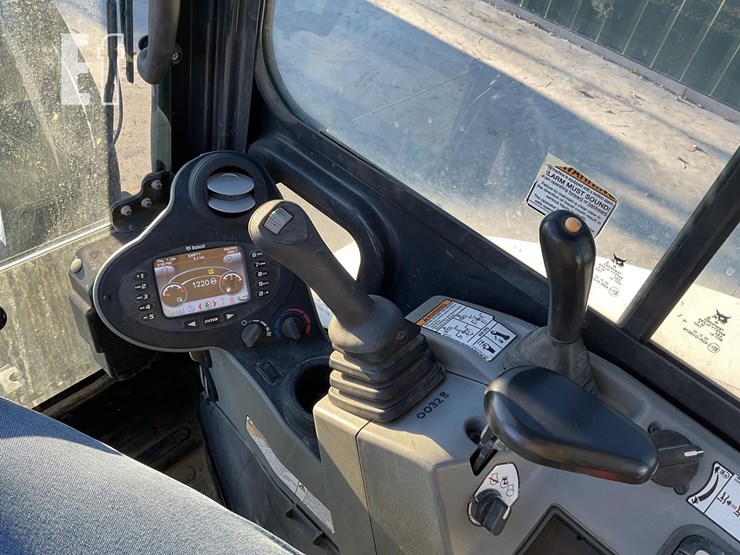 2020-bobcat-e55-image-19