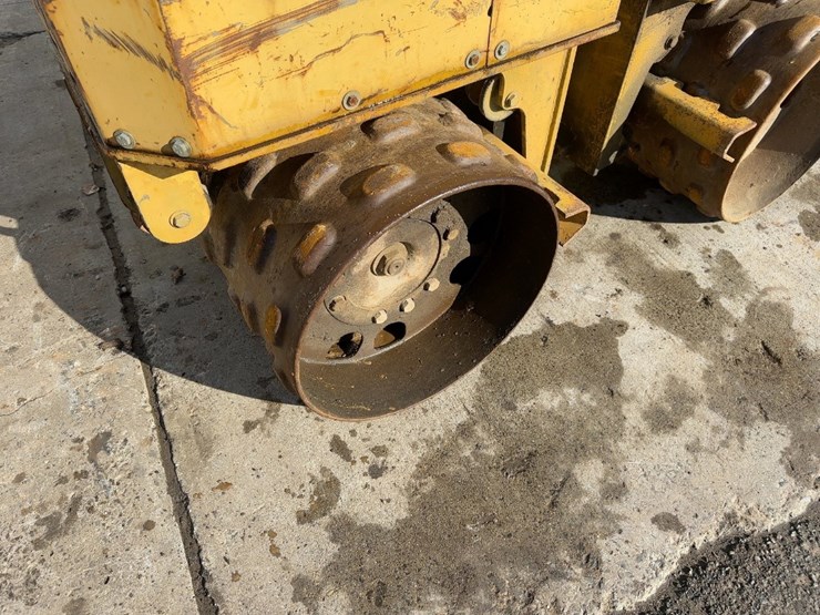 wacker-neuson-articulated-vibratory-trench-compactor-image-8