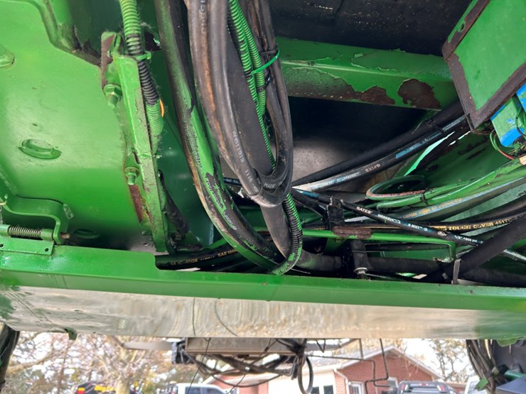 2012-john-deere-4940-image-93