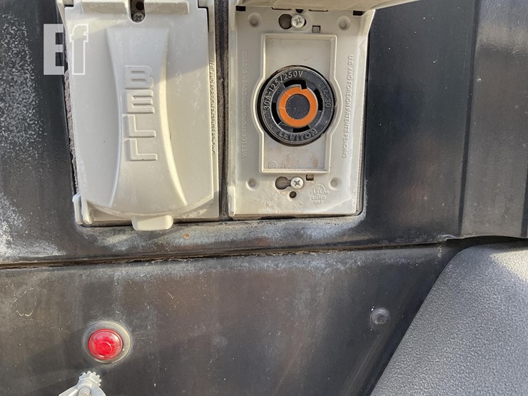 2019-allmand-bros-night-lite-v-series-image-13