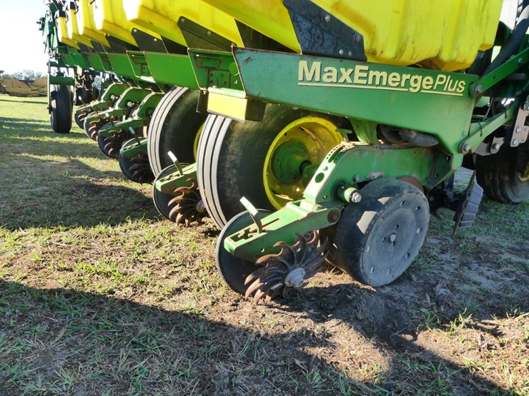 john-deere-1770nt-image-3