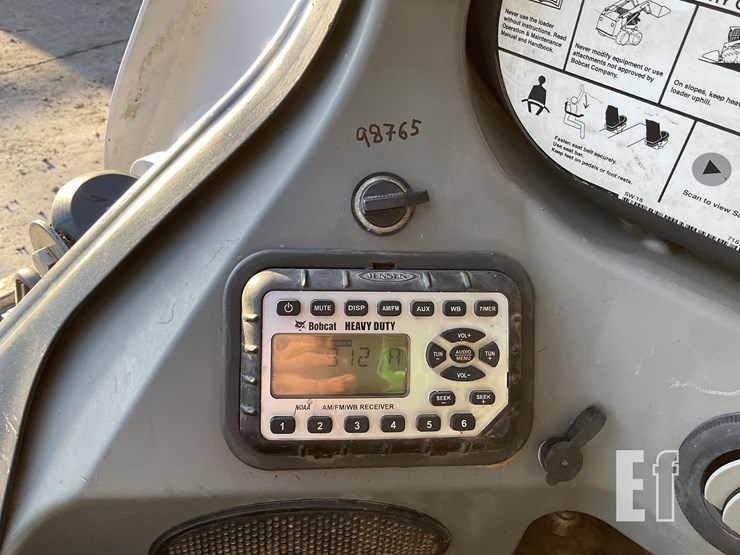 2018-bobcat-t740-image-17