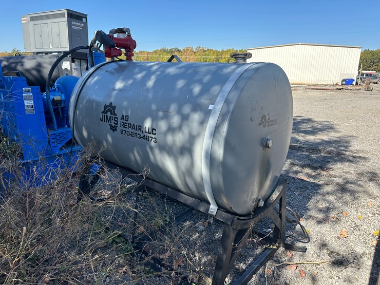 #32812-•-~290-gallon-fuel-tank-w/-stand-image-2