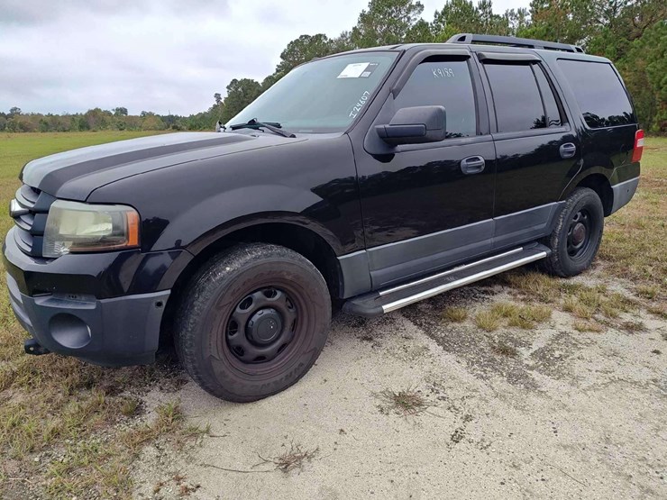 2016-ford-expedition-image-5