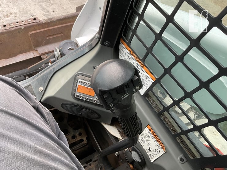2019-bobcat-s650-image-17