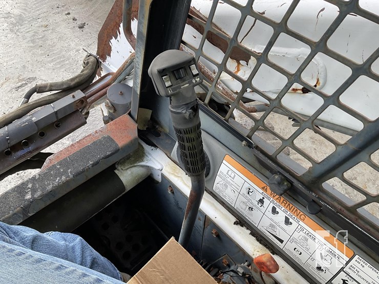 2003-bobcat-773-image-13