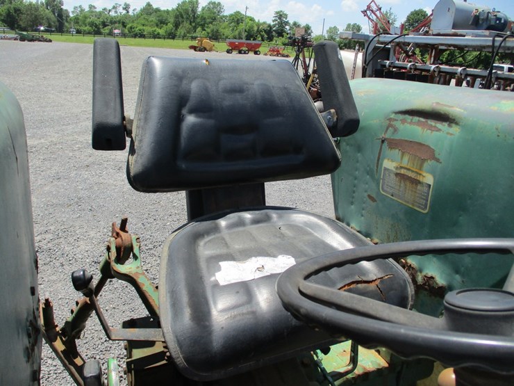 john-deere-2030-image-3