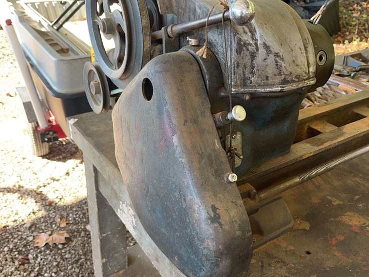 bench-top-lathe-on-table-110-volt-image-8