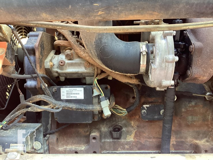 2006-lull-1044c-54-image-11