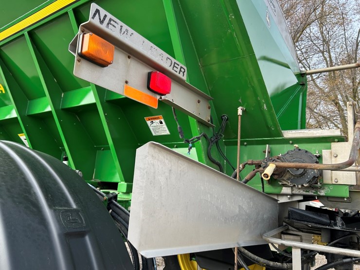 2012-john-deere-4940-image-31