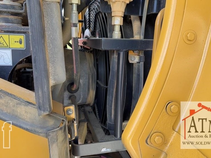 2019-caterpillar-962m-image-30