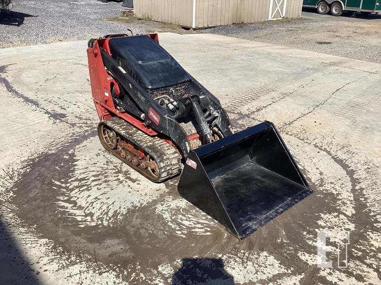 2014-toro-dingo-tx427w-image-6