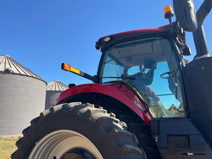 2018-case-ih-magnum-340-image-15