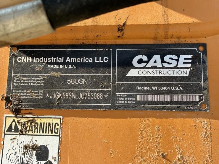 2018-case-580sn-image-33