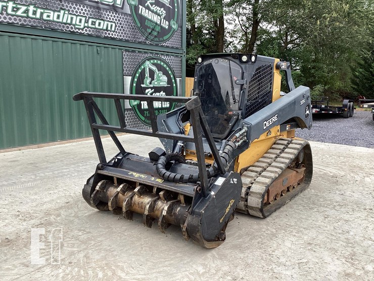 2020-deere-331g-image-8