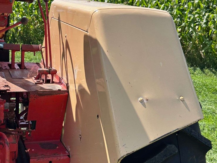 j-i-case-730-image-23