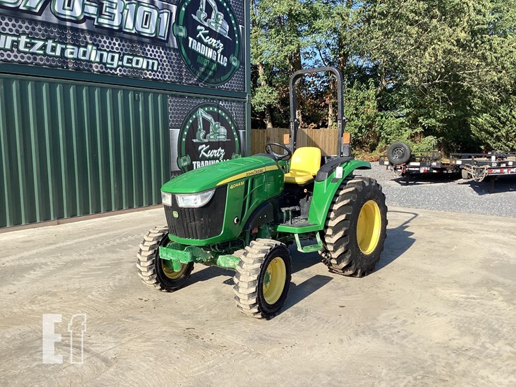 2020-john-deere-4044m-image-8