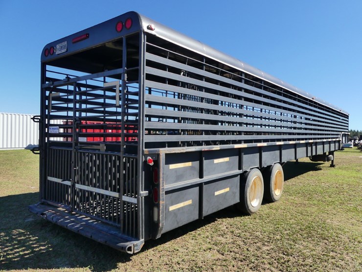 2015-goose-neck-cattle-trailer-image-6