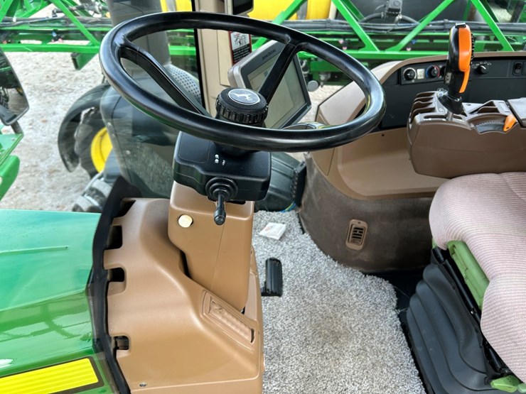 2012-john-deere-4940-image-35