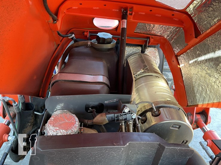 kubota-mx5200-image-12