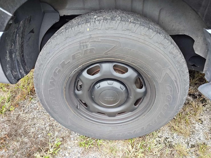 2016-ford-expedition-image-44