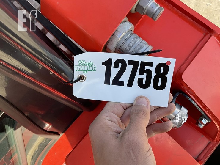 2025-kioti-tl750-image-23