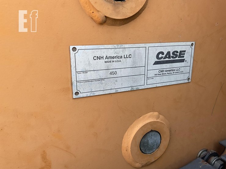2010-case-450-image-22