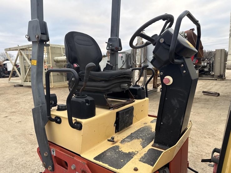 #1891-•-2011-dynapac-cc12000-roller-image-17