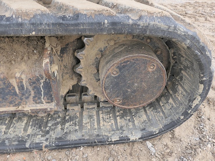 2018-kubota-kx080-image-16