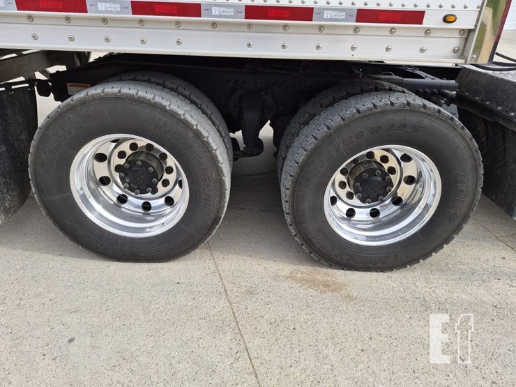 2018-freightliner-cascadia-116-image-9