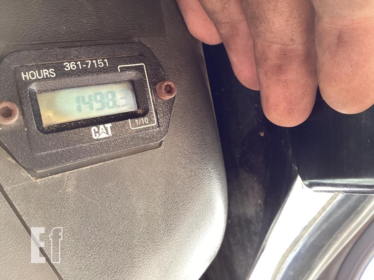 2004-caterpillar-277b-image-19