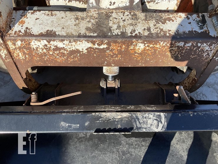 1992-bobcat-743-image-10