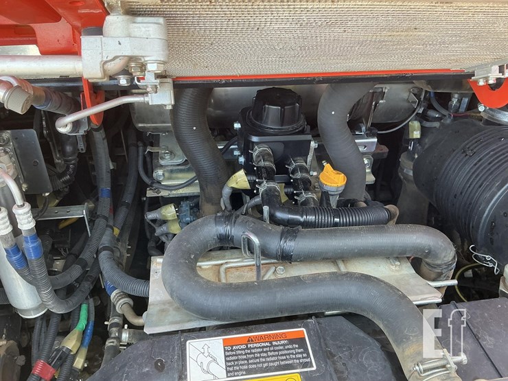 2021-kubota-svl97-2-image-14