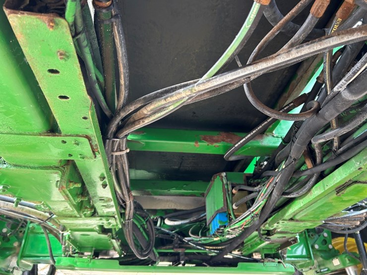 2012-john-deere-4940-image-94