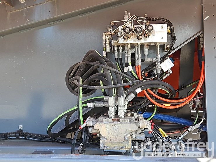 2019-snorkel-tb86j-image-31