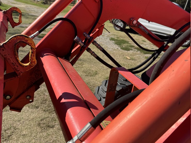 2017-kubota-m7060-image-6