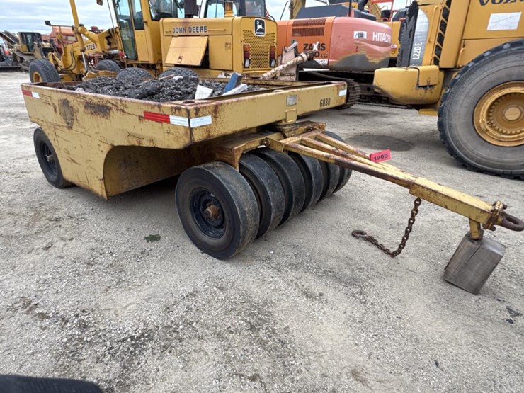 #1909-•-southwest-sr13-towable-compactor-image-3