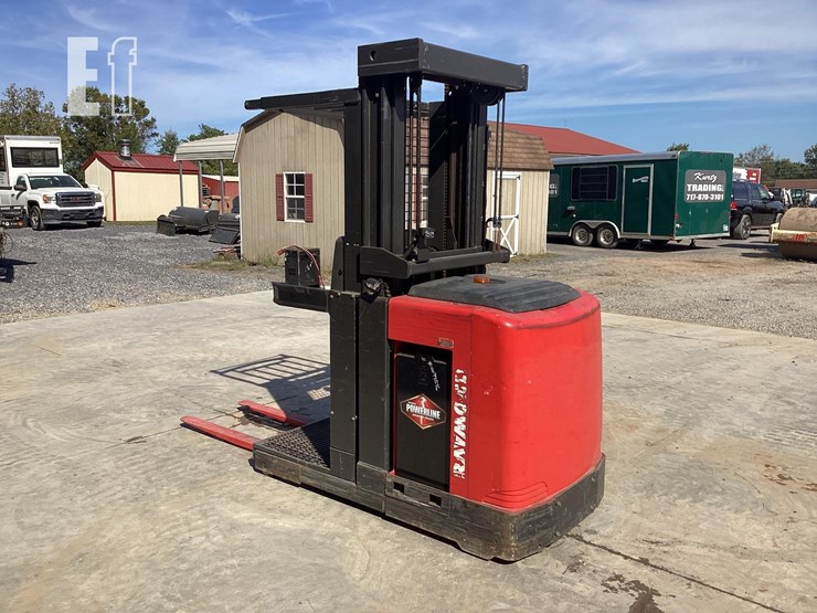 2015-raymond-520opc30tt-image-6