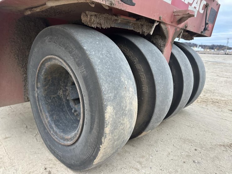 2007-dynapac-cp142-image-28