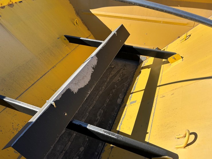 2016-ag-chem-rg1100b-image-61