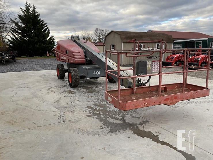 2017-skyjack-sj40t-image-7